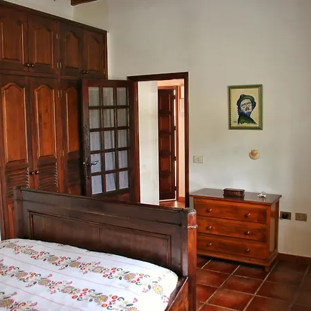 Casa Rural Los Ajaches Country house *